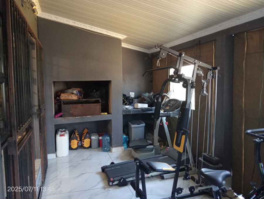 To Let 3 Bedroom Property for Rent in Cashan North West